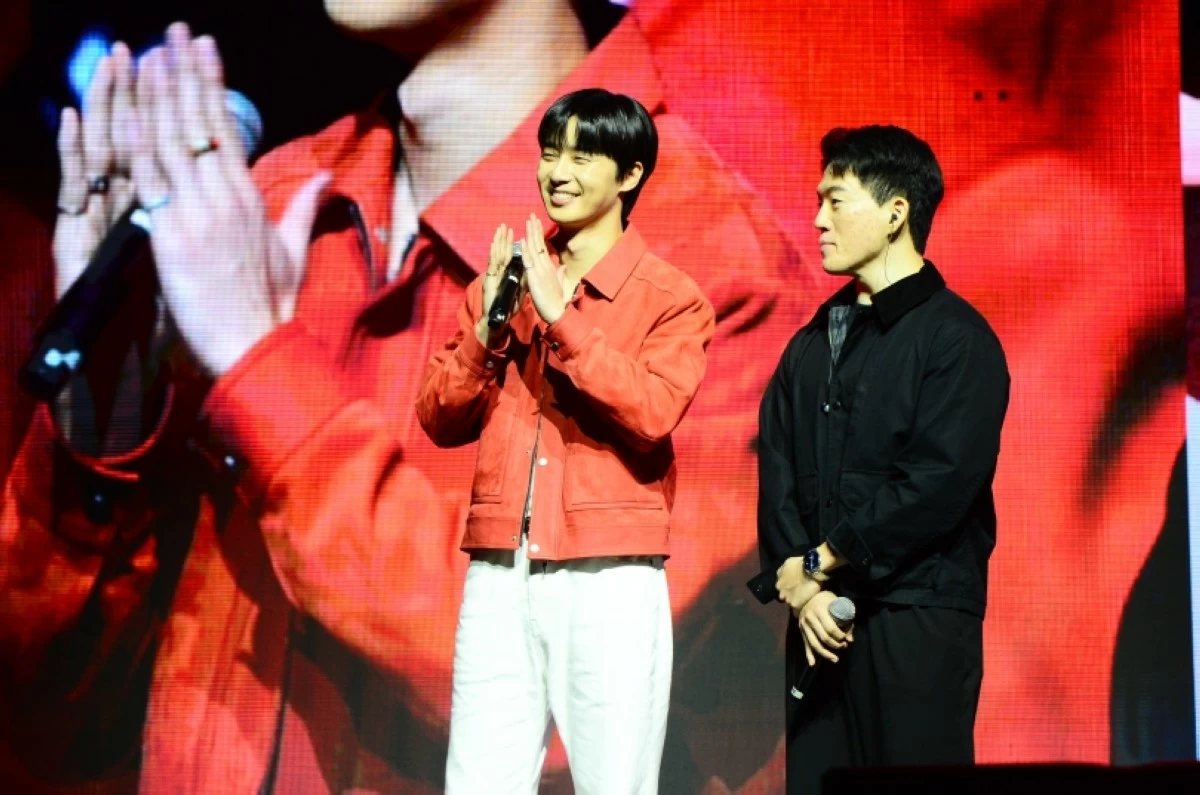 Korean star Park Seo Jun at the Century Tuna “Fit For Any Role: Park Seo Jun The Ultimate Fan Fest” on July 12 at the Araneta Coliseum (Jonathan Hicap) 