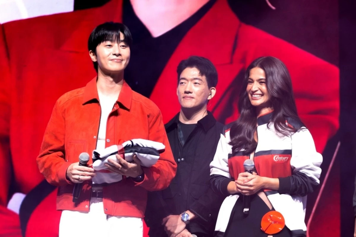 Park Seo Jun with Anne Curtis (Anne Curtis)