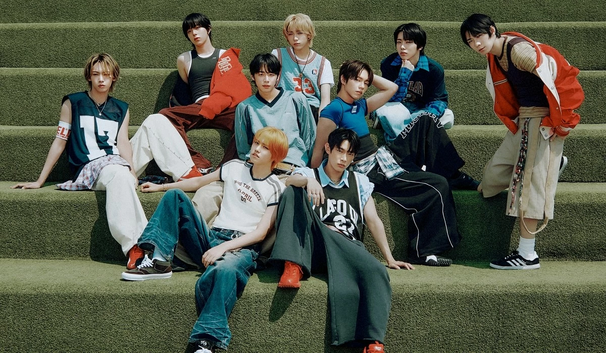 K-pop boy band AHOF (F&F Entertainment)