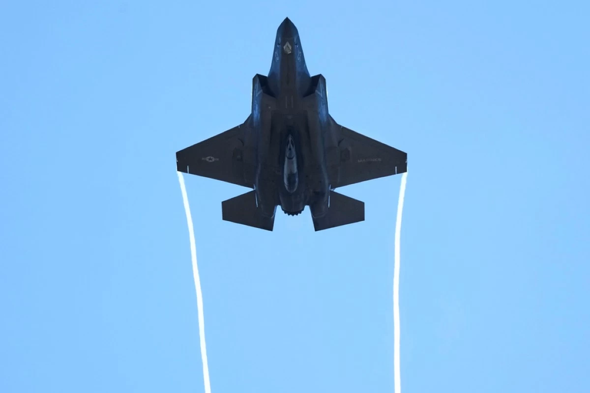 An Australian Airforce F35 fighter jet participates in Exercise Talisman Sabre 2025, Australia's largest-ever war fighting drills at Shoalwater Bay Training Area, near Rockhampton, Australia, Monday, July 14, 2025. (AP Photo/Rick Rycroft)