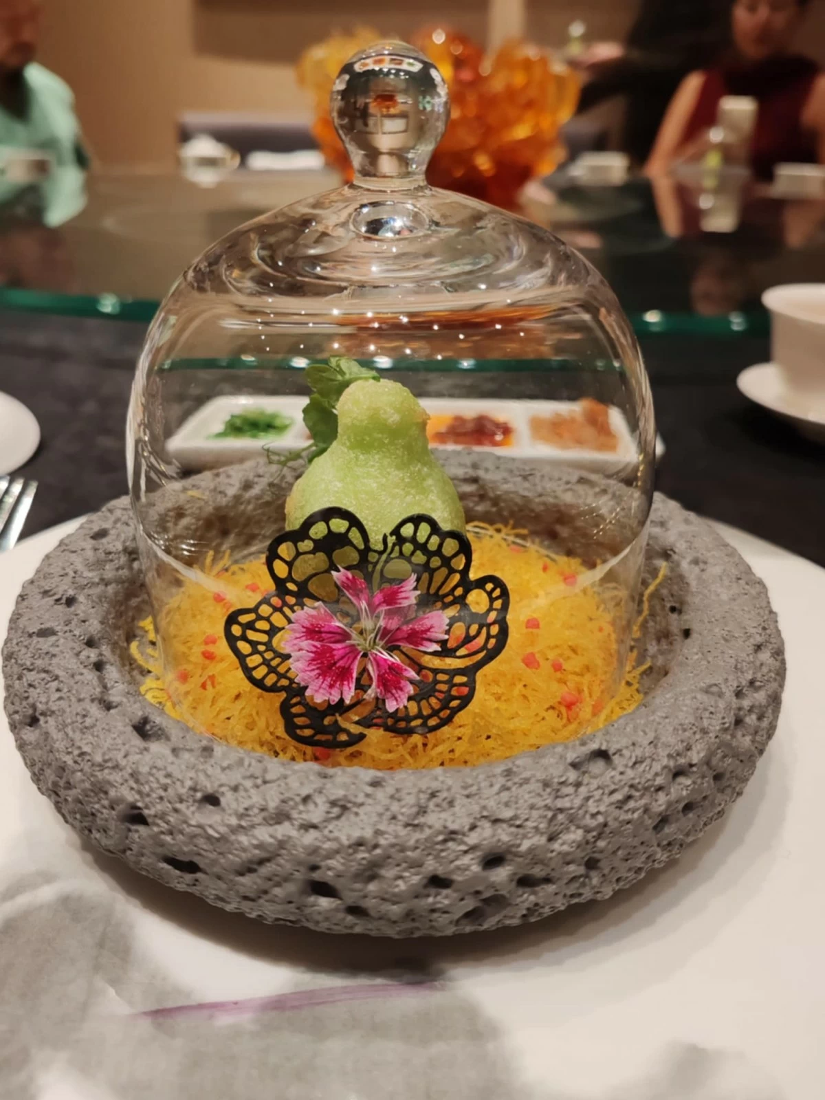 Jade Puff Pear with Seafood Filling