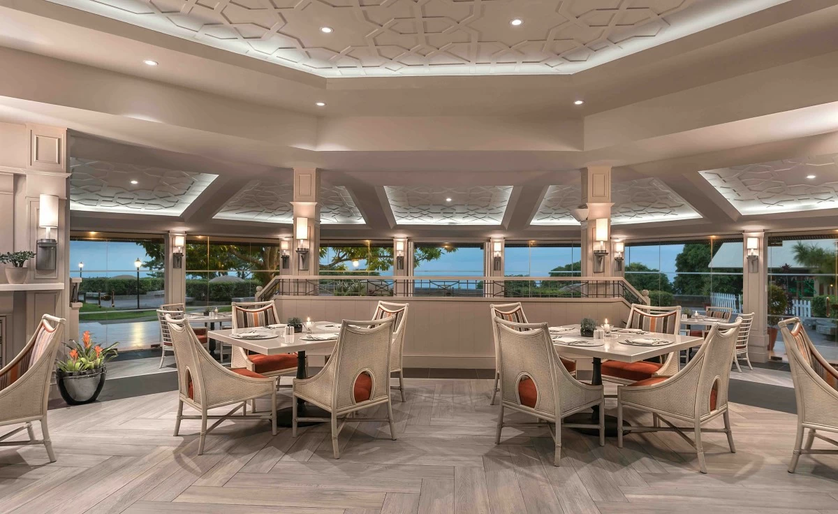 Ta'za Fresh Table (interiors)