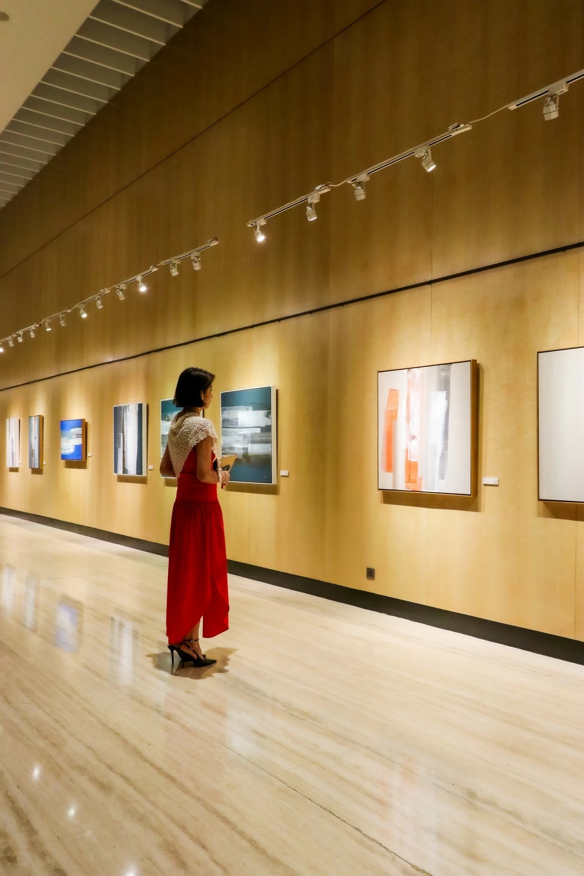 Coeli Manese at Gallery C
