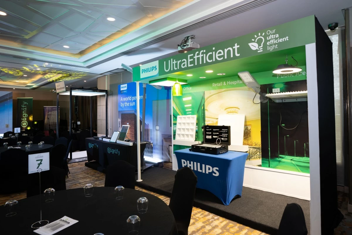 Philips UltraEfficient LED delivers high-quality light while drastically reducing energy use and carbon footprint.