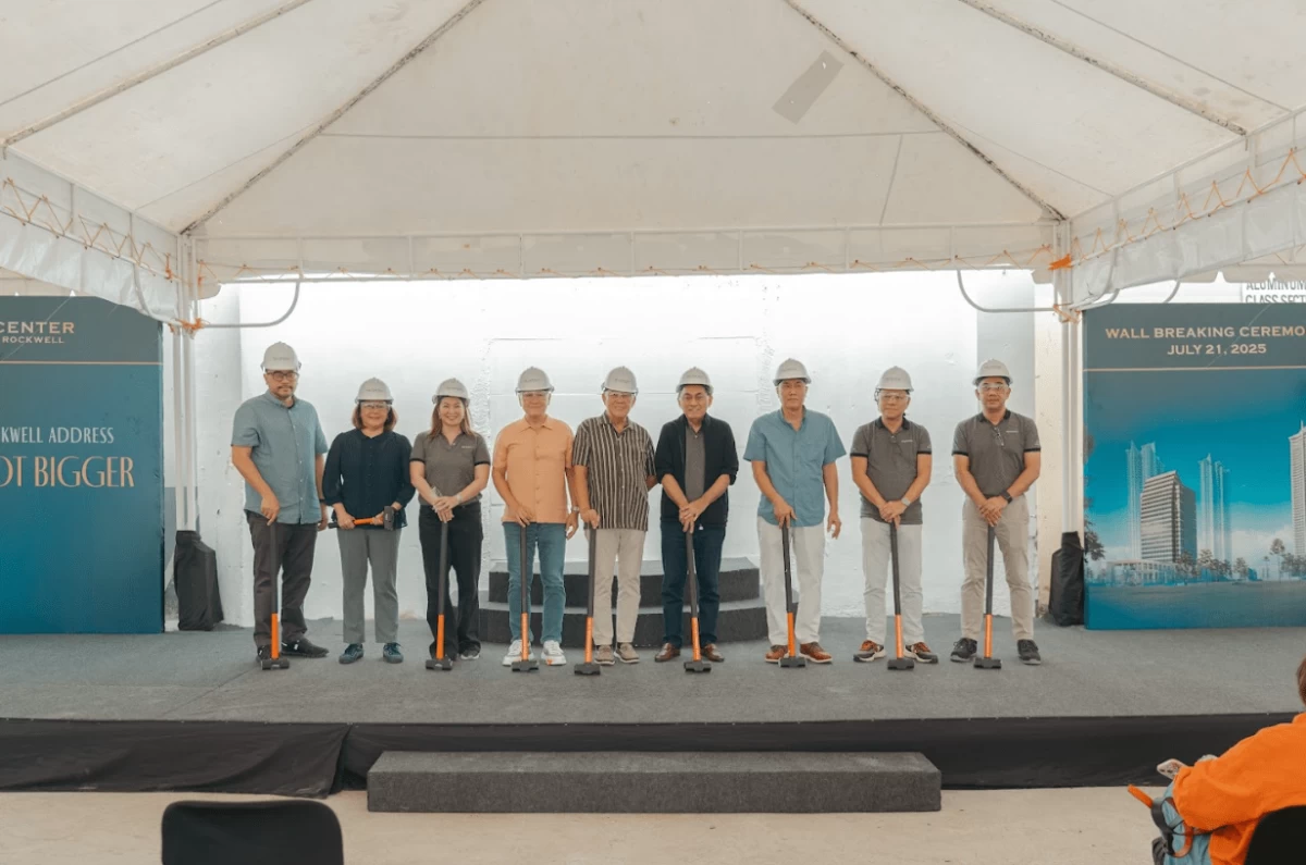  Vincent Ozaraga, Leslie Anne Aliman, Valerie Soliven, David Wong Jr., Dennis Wong, Nestor J. Padilla, Pio 'Junpi' Castillo Jr., Mike Lopez, and Alex Diesmos lead the Wall Breaking Ceremony at IPI Center Done Rockwell.