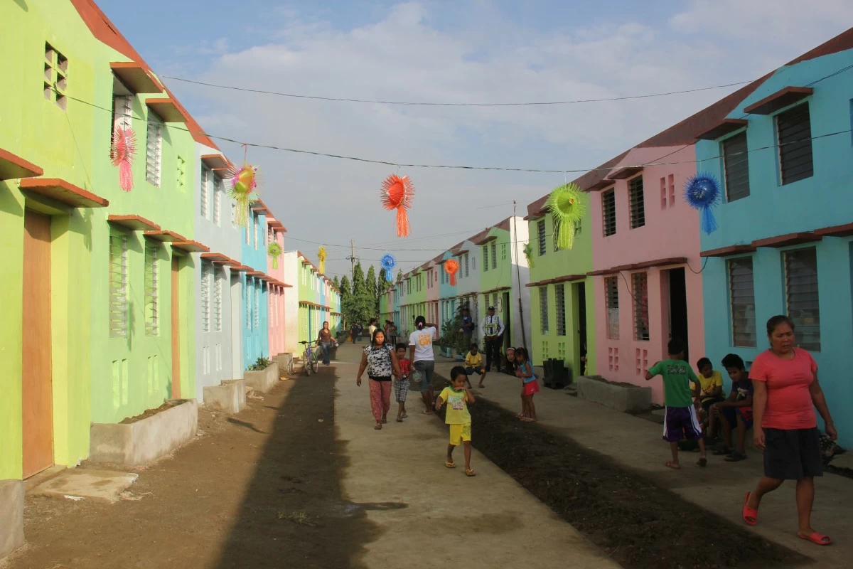 The Toyota-City of Santa Rosa-Gawad Kalinga Village during the turnover of
160 housing units to beneficiaries in 2013