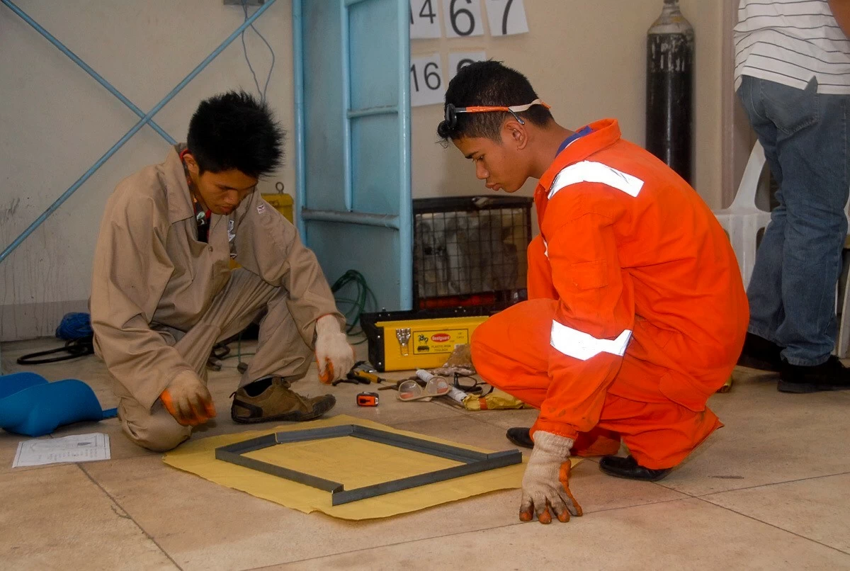 Through its partnership with TESDA, DepEd has seamlessly integrated TVET qualifications into the Senior High School curriculum—equipping learners with industry-relevant skills even before graduation. (DepEd photo) 