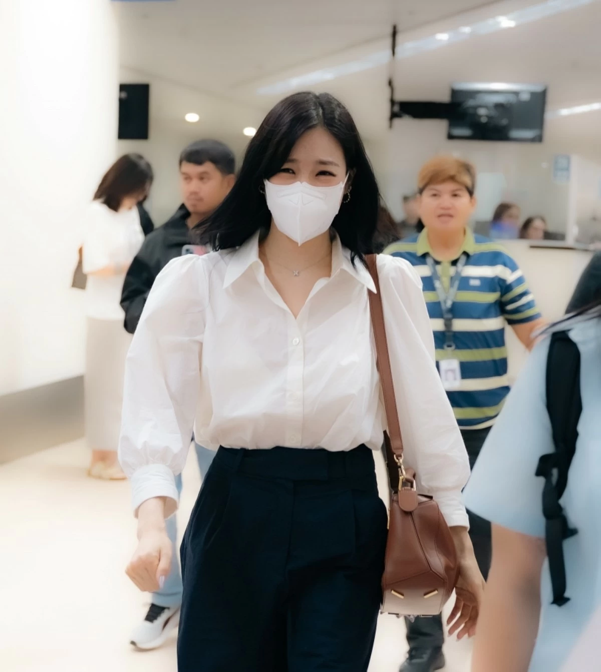 Tiffany Young at the Ninoy Aquino International Airport (NAIA) Terminal 1 on July 26 