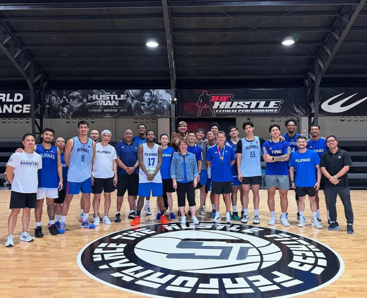 Gilas Pilipinas team at training camp. (SBP)