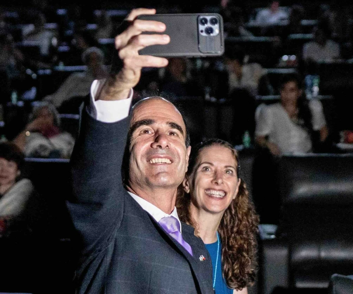 Ambassador Ilan Fluss with Mme. Gila Fluss