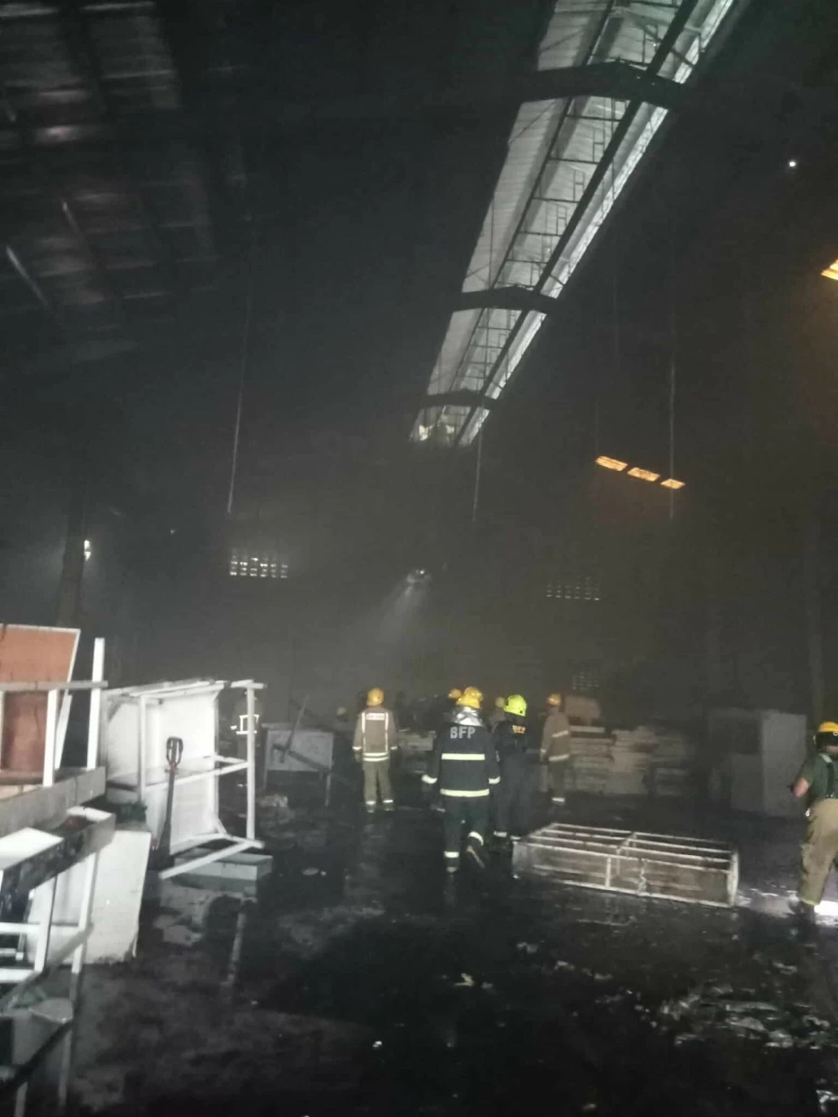 The fire in Barangay Western Bicutan in Taguig on July 27 (Photo from Alert Fire and Rescue Brigade on Facebook) 