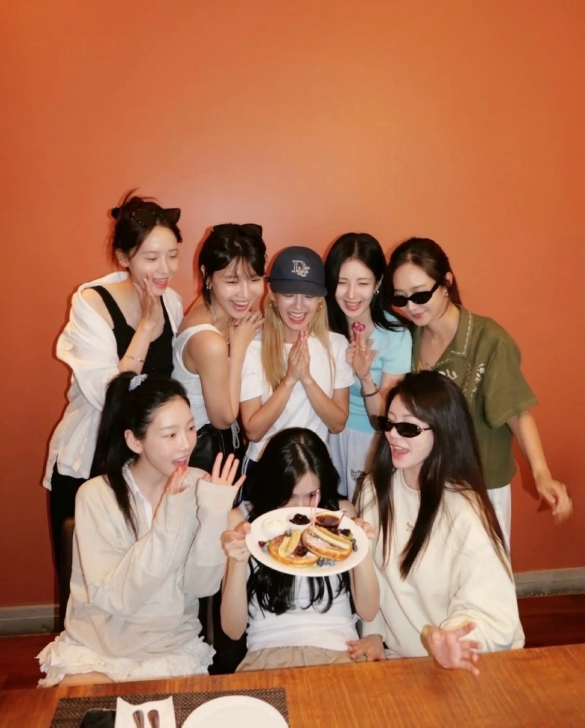 Tiffany Young marked her birthday on Aug. 1 with fellow members of Girls' Generation (Instagram) 