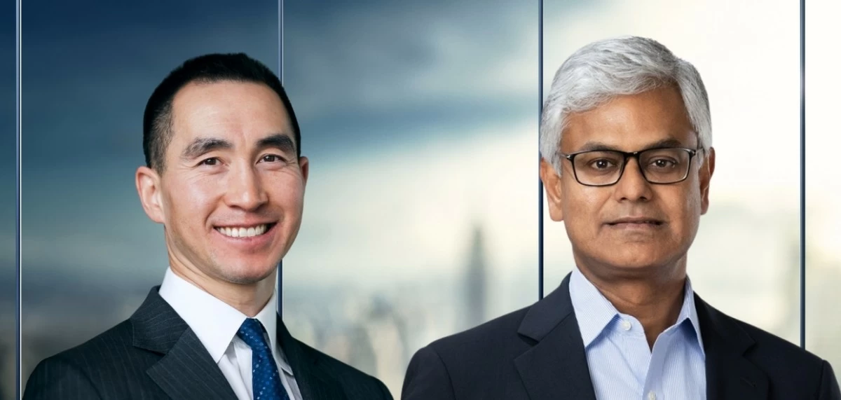 Melco Resorts & Entertainment chairman and CEO Lawrence Ho with  John Keells Group chairperson Krishan Balendra