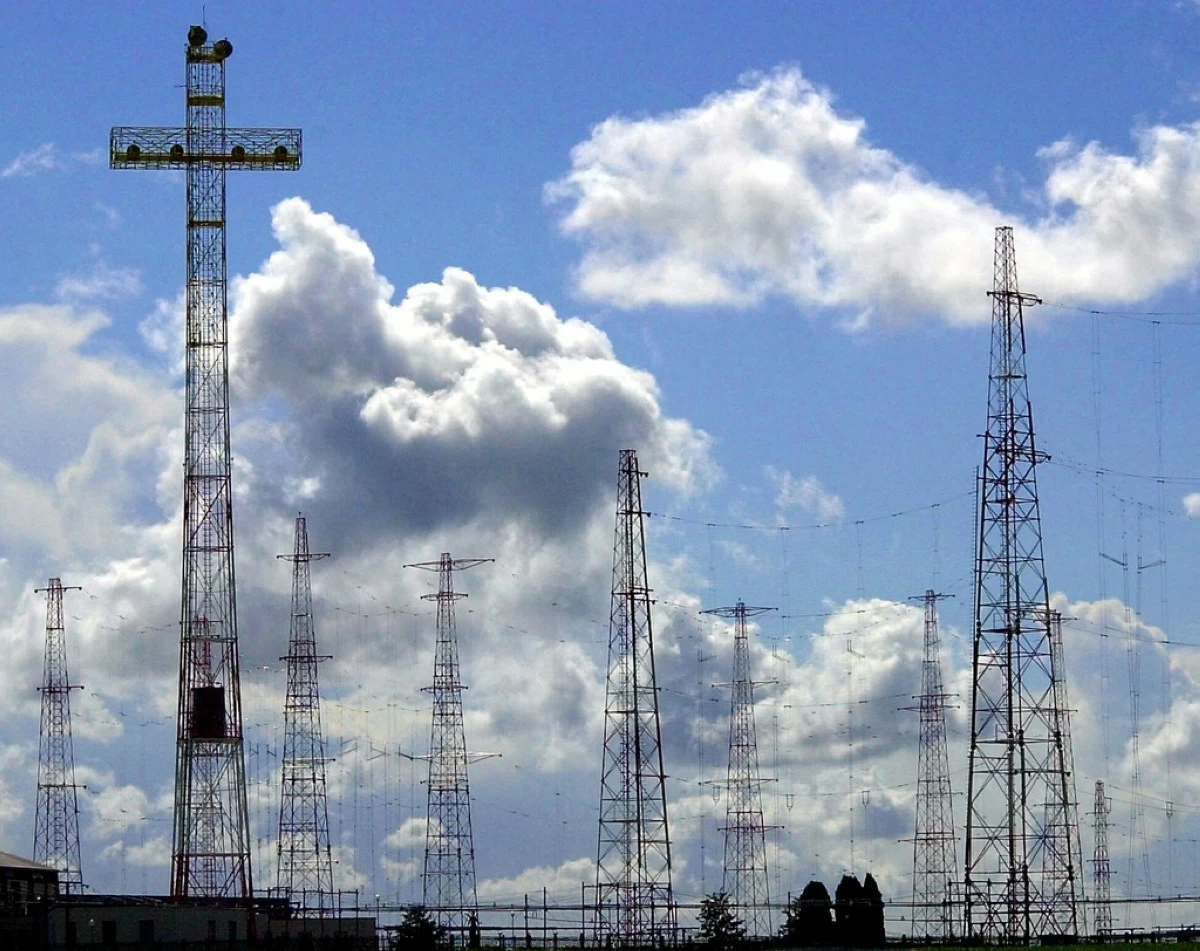 FILE - A view of the antennas of the Vatican Radio, which beams the Pope's words around the world, is seen in Santa Maria di Galeria, on the outskirts of Rome, on April 11, 2001. (AP Photo/ Gregorio Borgia, File)