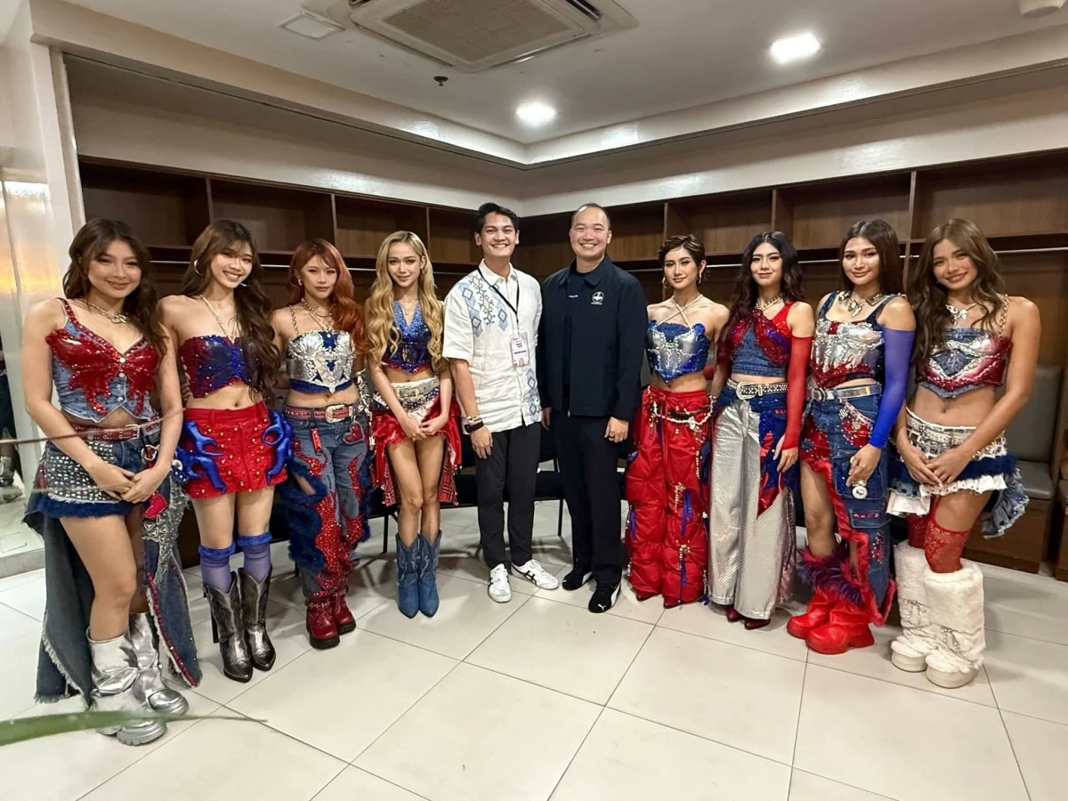 Negros Occidental 3rd district Rep. Javier Miguel "Javi" Benitez (center) with P-Pop group BINI (5th from left)