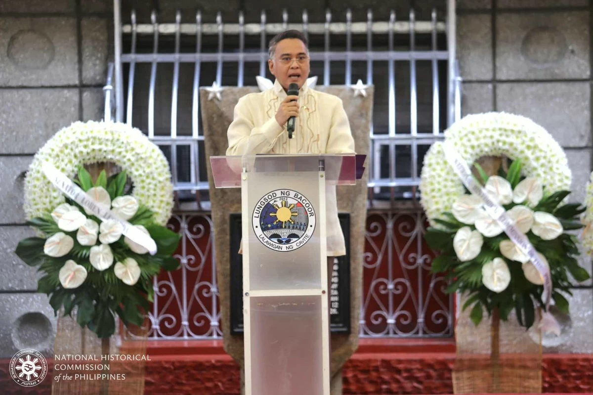 John Arcilla's dramatic reading of the Acta de Independencia (Photo from NHCP/MANILA BULLETIN)