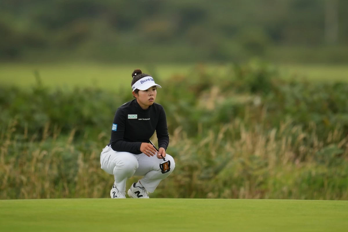 Miyu Yamashita of Japan competes during the second round of the Women's British Open golf championship, at Royal Porthcawl Golf Club in Porthcawl, Wales, Friday, Aug. 1, 2025. (AP Photo/Kin Cheung)