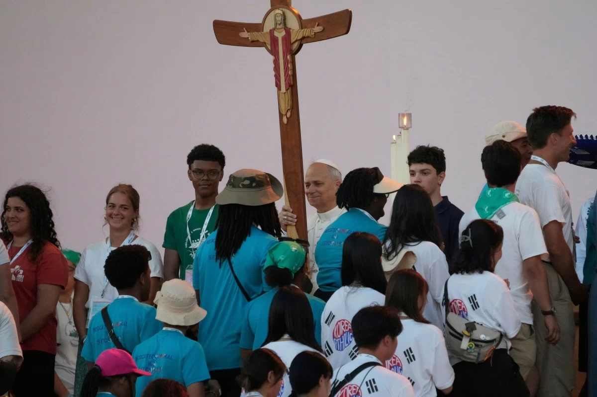 Pope Leo XIV holds prayer vigil with young people participating in the Youths Jubilee at the Tor Vergata field in Rome, Saturday, Aug. 2, 2025. (AP Photo/Gregorio Borgia)