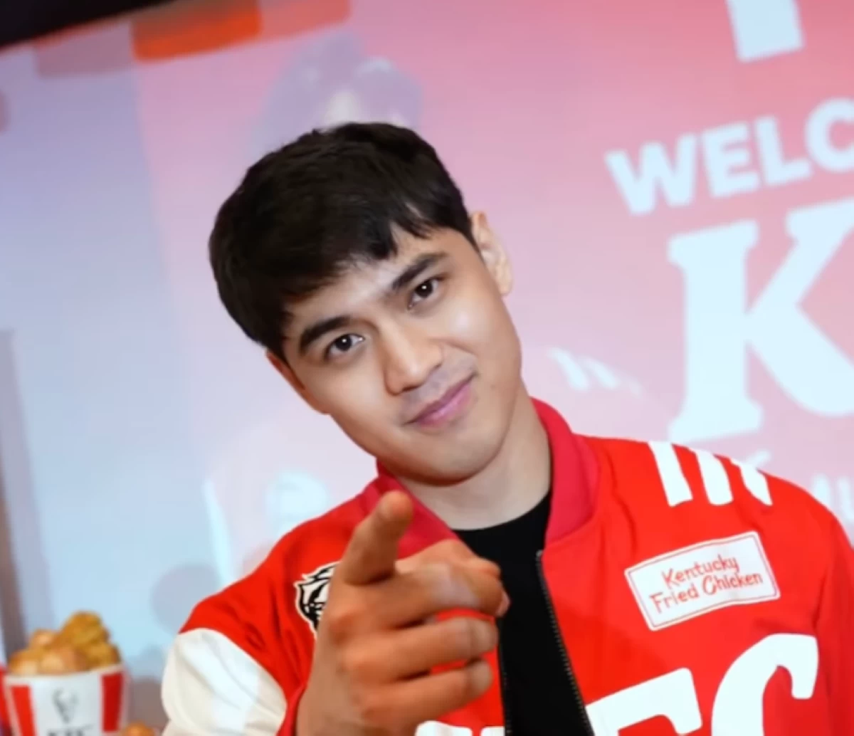 Emilio Daez (Images courtesy of Instagram)