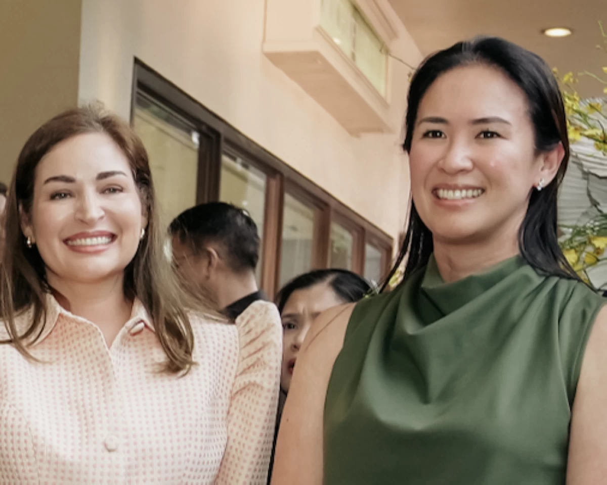 Social Secretary Bianca Zobel and Special Envoy of the President to the UAE for Trade and Investments Kathryna Yu-Pimentel