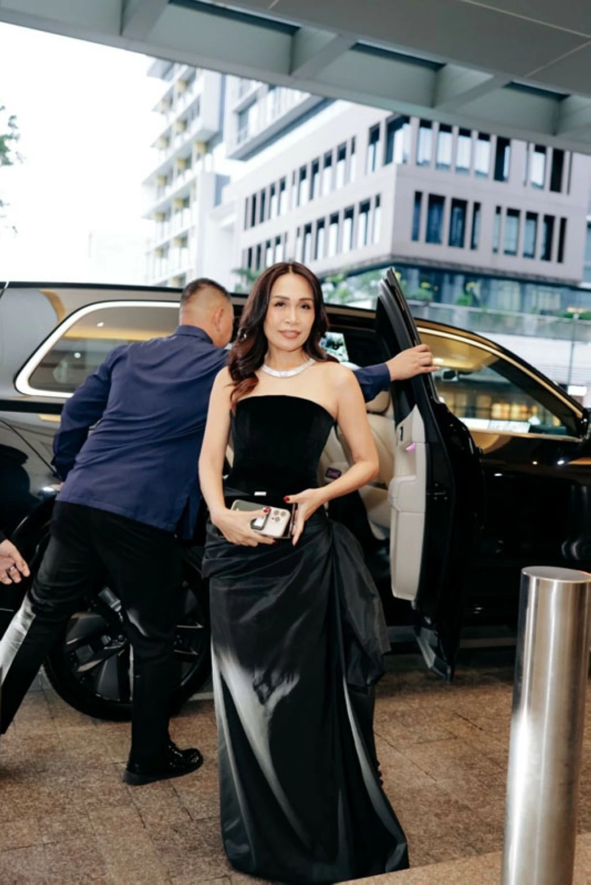 Sparkle GMA's First Vice President, Ms. Joy Marcelo.