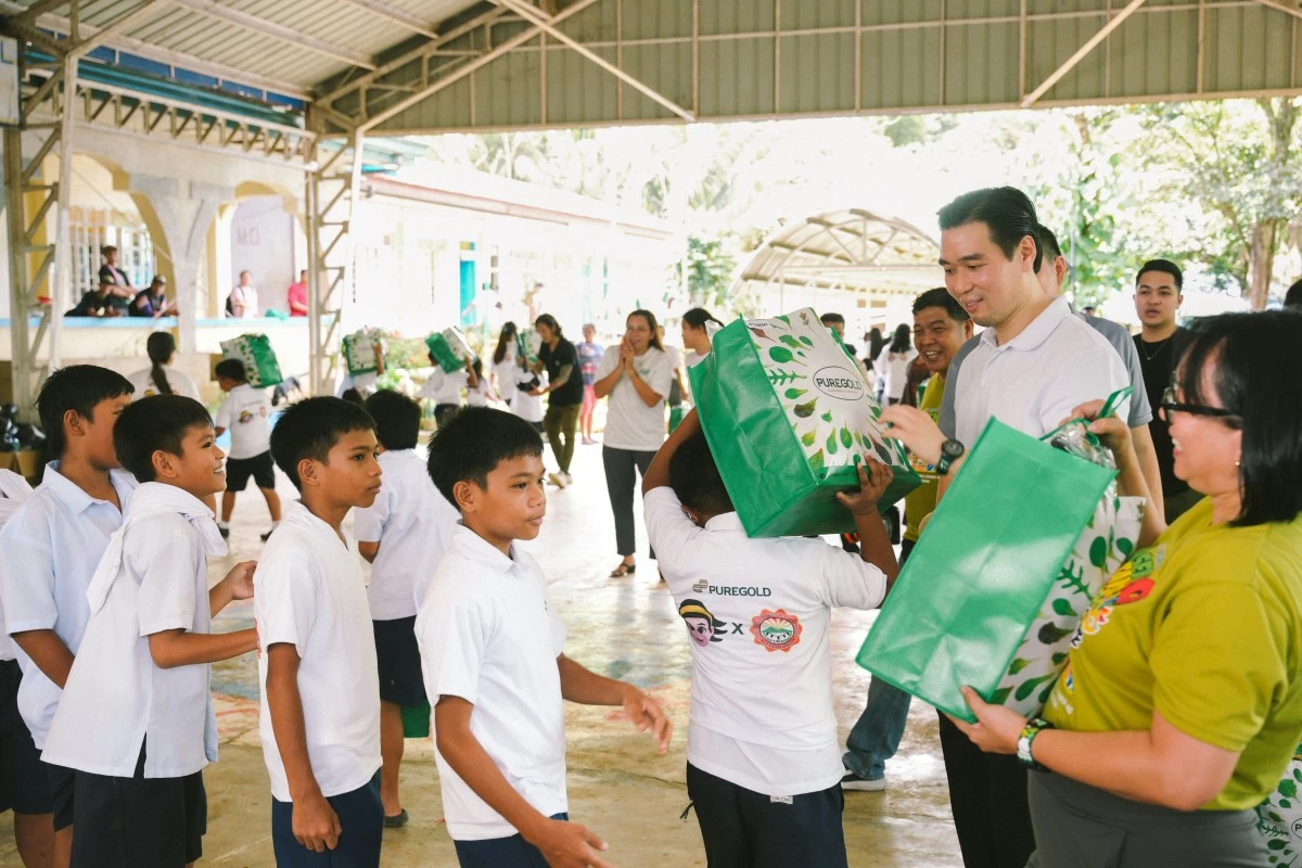 Vincent Co envisions Puregold as a source of hope, especially for the youth, whom he considers the hope of the nation.
