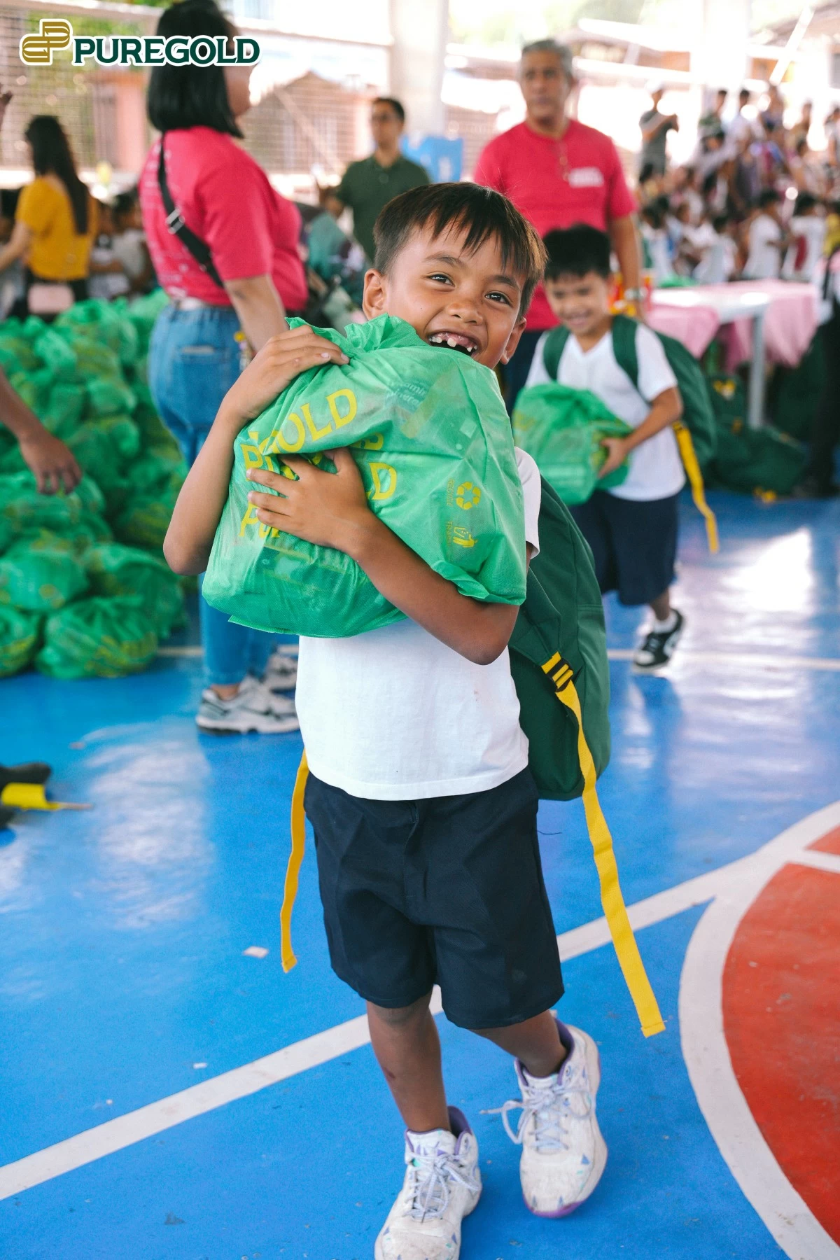 Vincent Co continues to support schools across the Philippines, especially in remote areas that often do not receive any help.