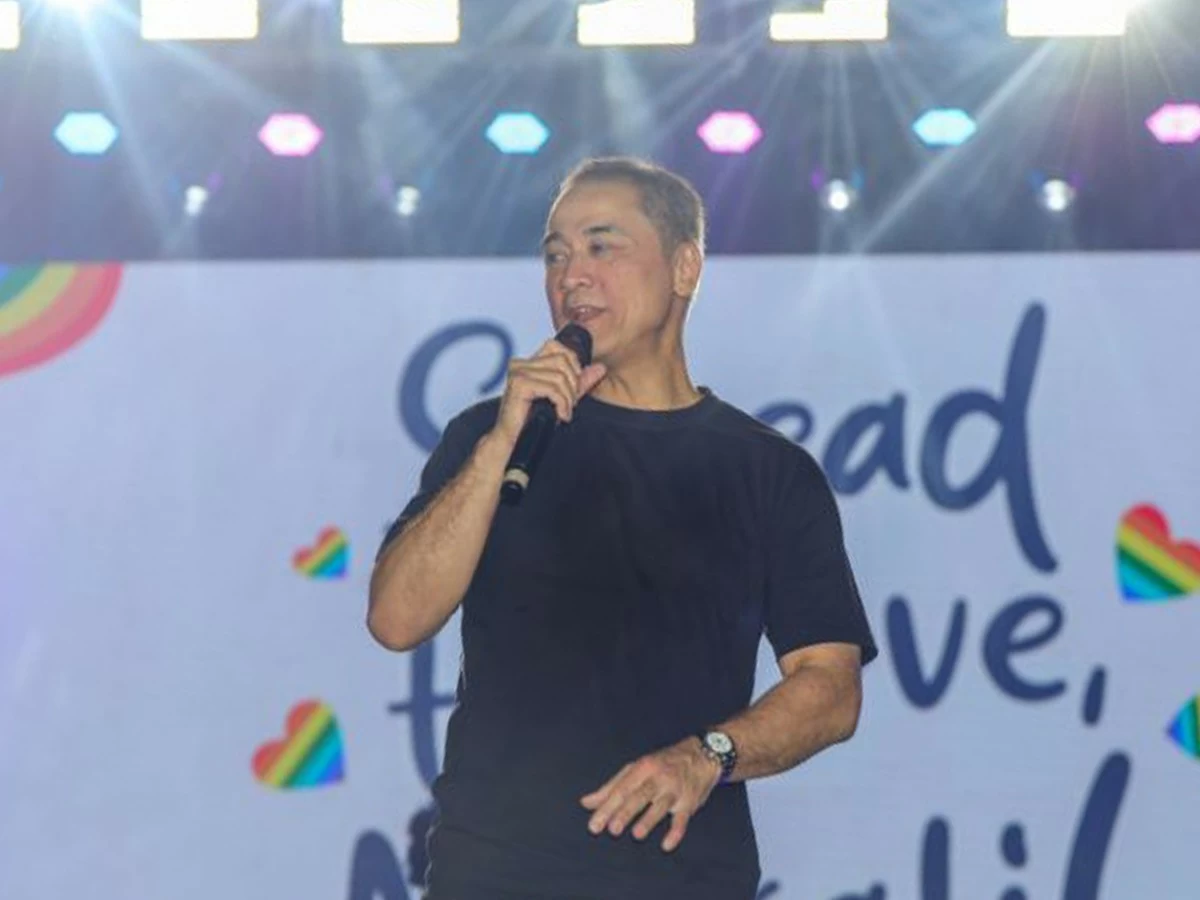 Congressman Luis Campos