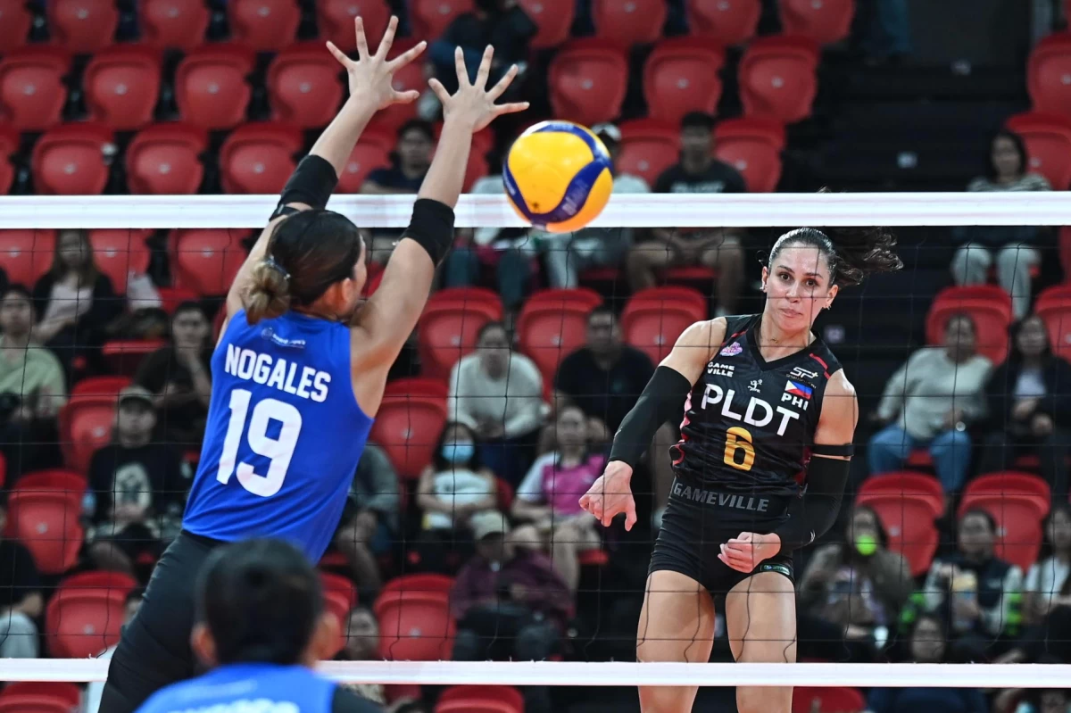 Savi Davison returns with a back for the PLDT High Speed Hitters. (PVL Images)