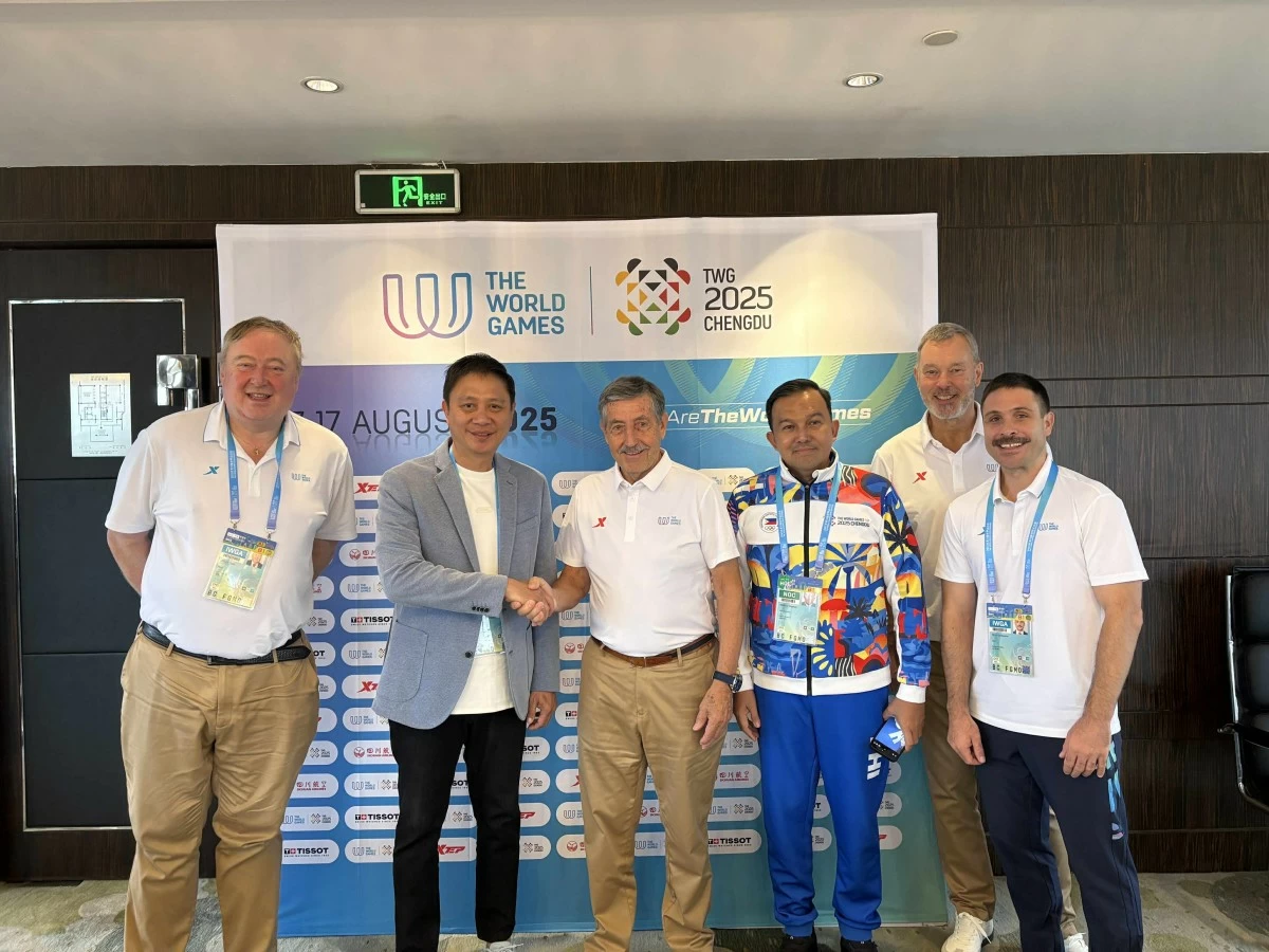 From left, IWGA Vice President Tom Dielen, Philippine Sports Commission Chairman Patrick Gregorio, IWGA President José Perurena López, PH Chief of Mission Stephen Arapoc, CEO Joachim Gossow, and Deputy CEO Guillaume Felli.