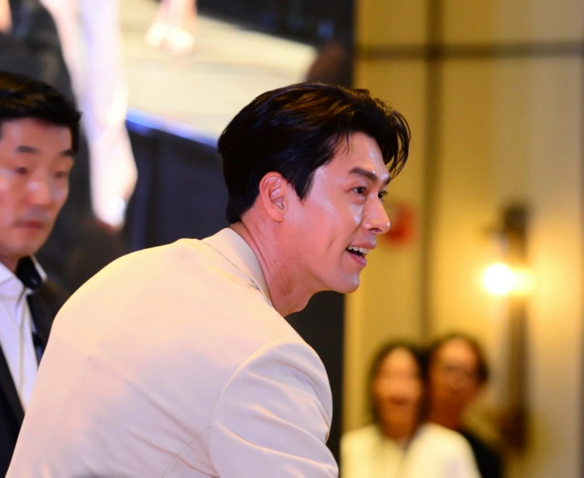 Korean star Hyun Bin at his press conference at Solaire Resort Entertainment City on Aug. 8 (Jonathan Hicap) 