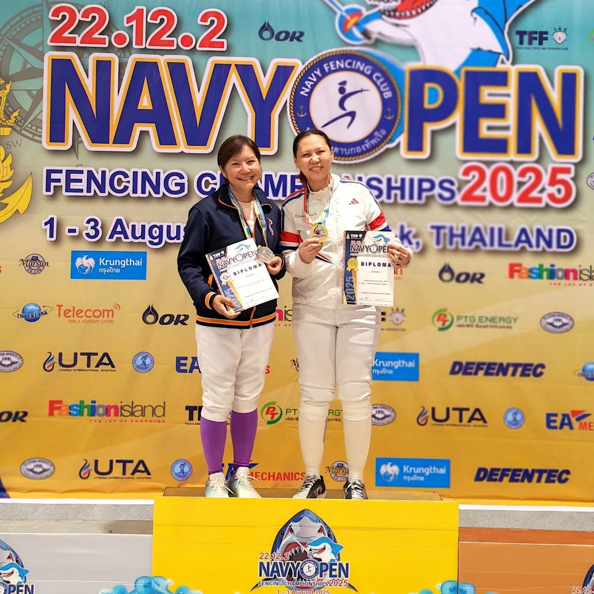 Beverly Gay Alarcon shows off her gold medal after ruling the Women’s Sabre 50  at the Navy Open Fencing Championships 2025 held in Bangkok, Thailand from August 1 to 3, 2025. [photo credit: Ezkrima Fencing Club]