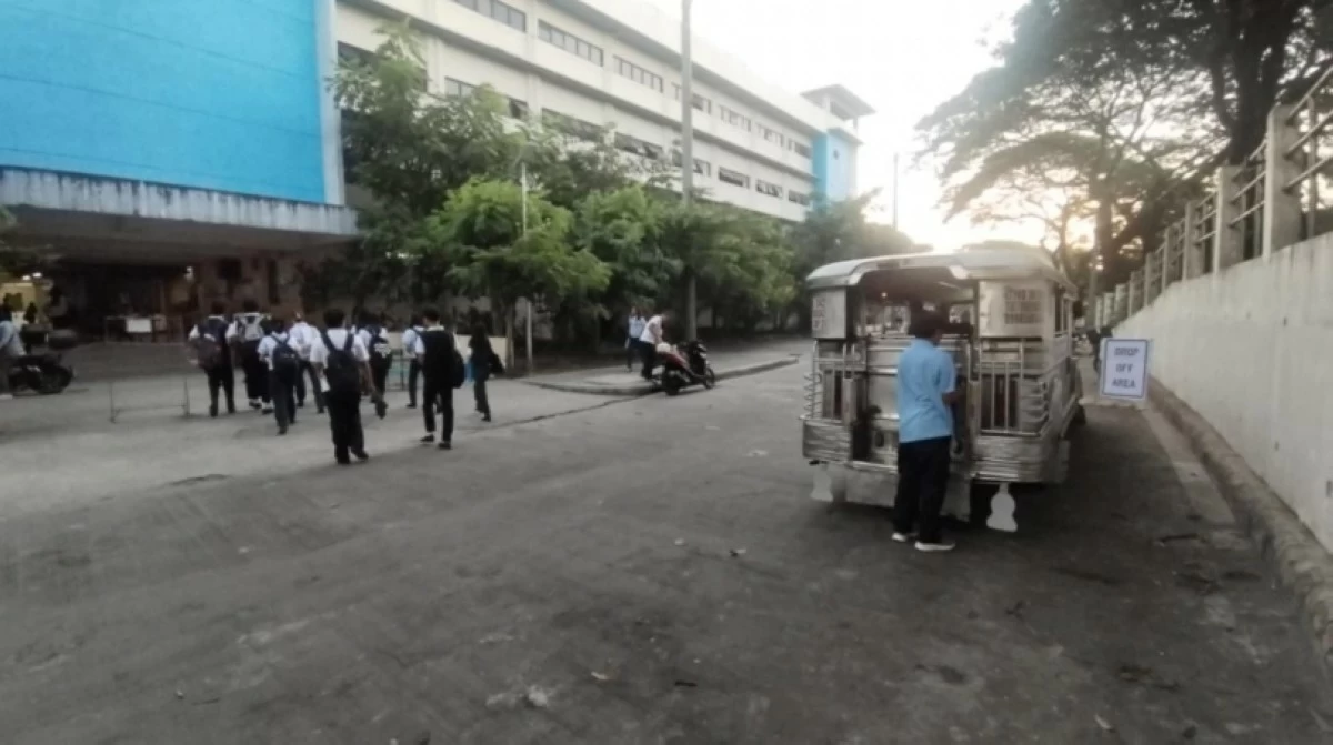 A jeepney stop at the Pamantasan ng Lungsod ng Muntinlupa in the New Bilibid Prison Reservation in Muntinlupa on Aug. 11 (Photo from MTMB)