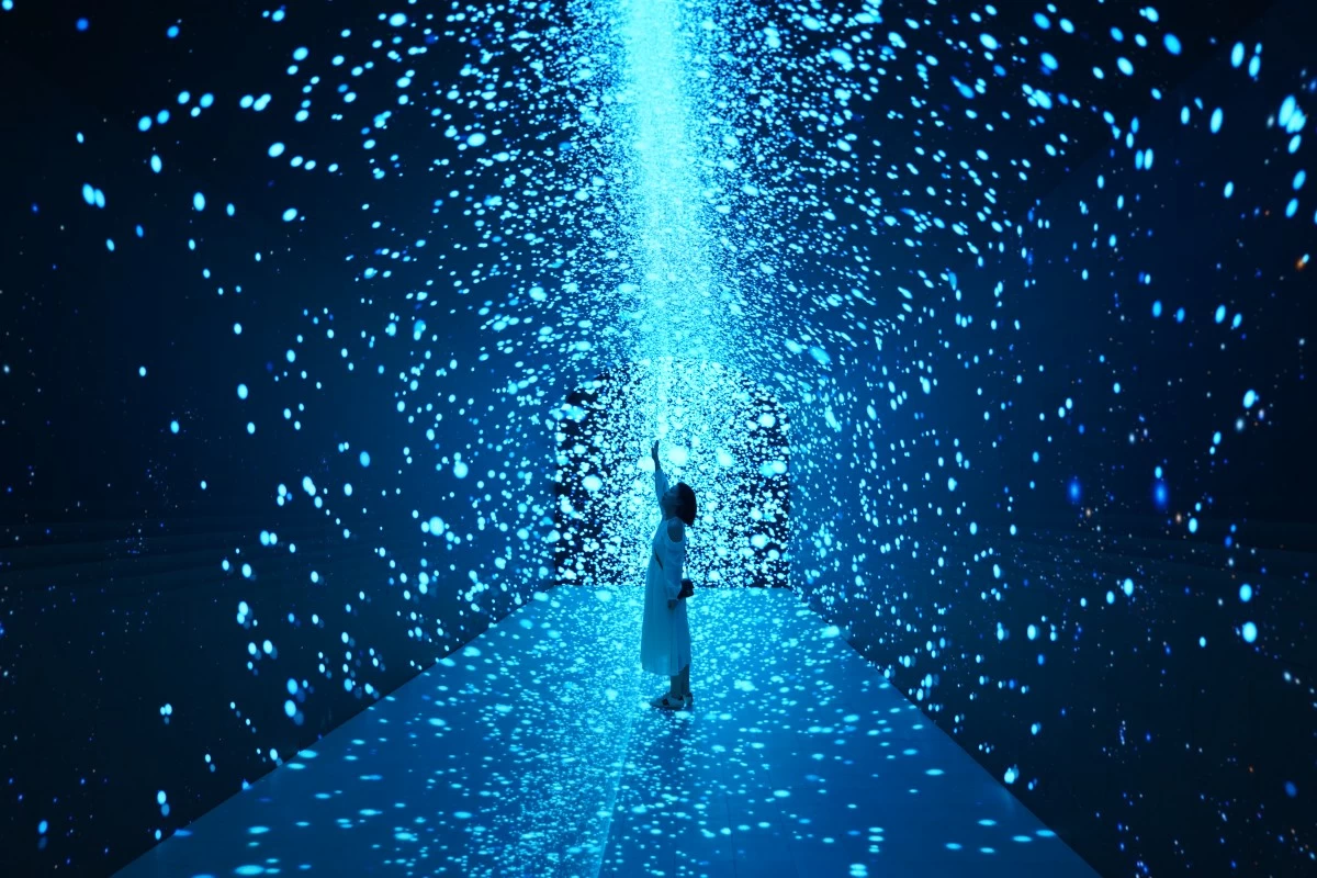 Space and Time Tunnel Stars