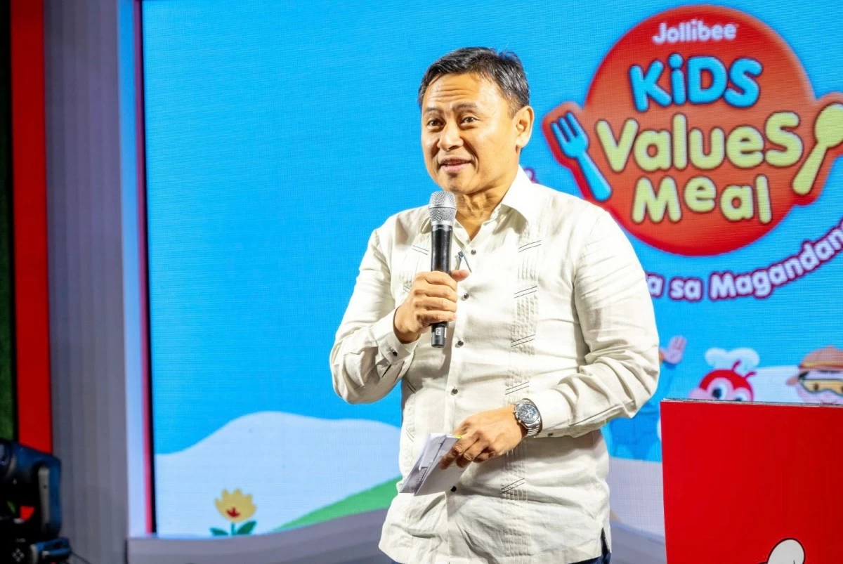  
DepEd Secretary Sonny Angara expresses his gratitude to the people involved in the project, citing how this is just among the many partnerships between Jollibee and DepEd.
