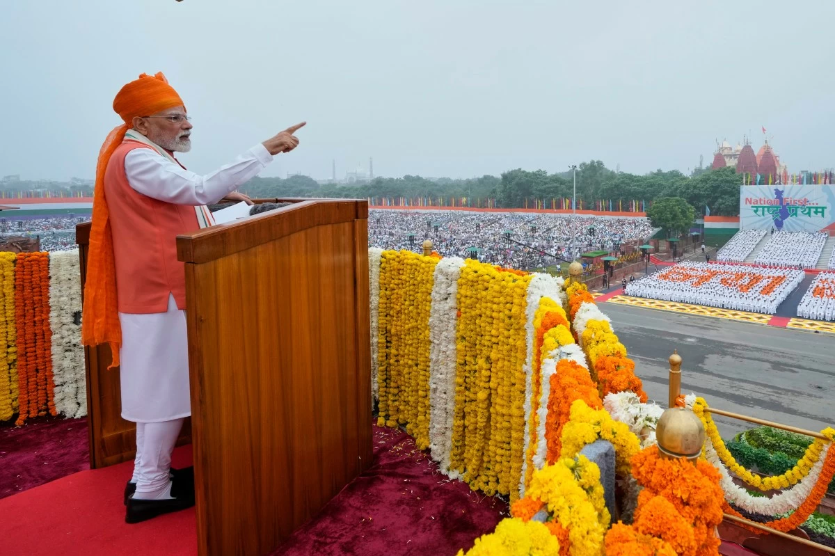 Indian Prime Minister Narendra Modi addresses the nation from the rampart of the 17th century Mughal-era Red Fort monument during the country's Independence Day celebrations in New Delhi, India, Friday, Aug. 15, 2025. (AP Photo/Manish Swarup)