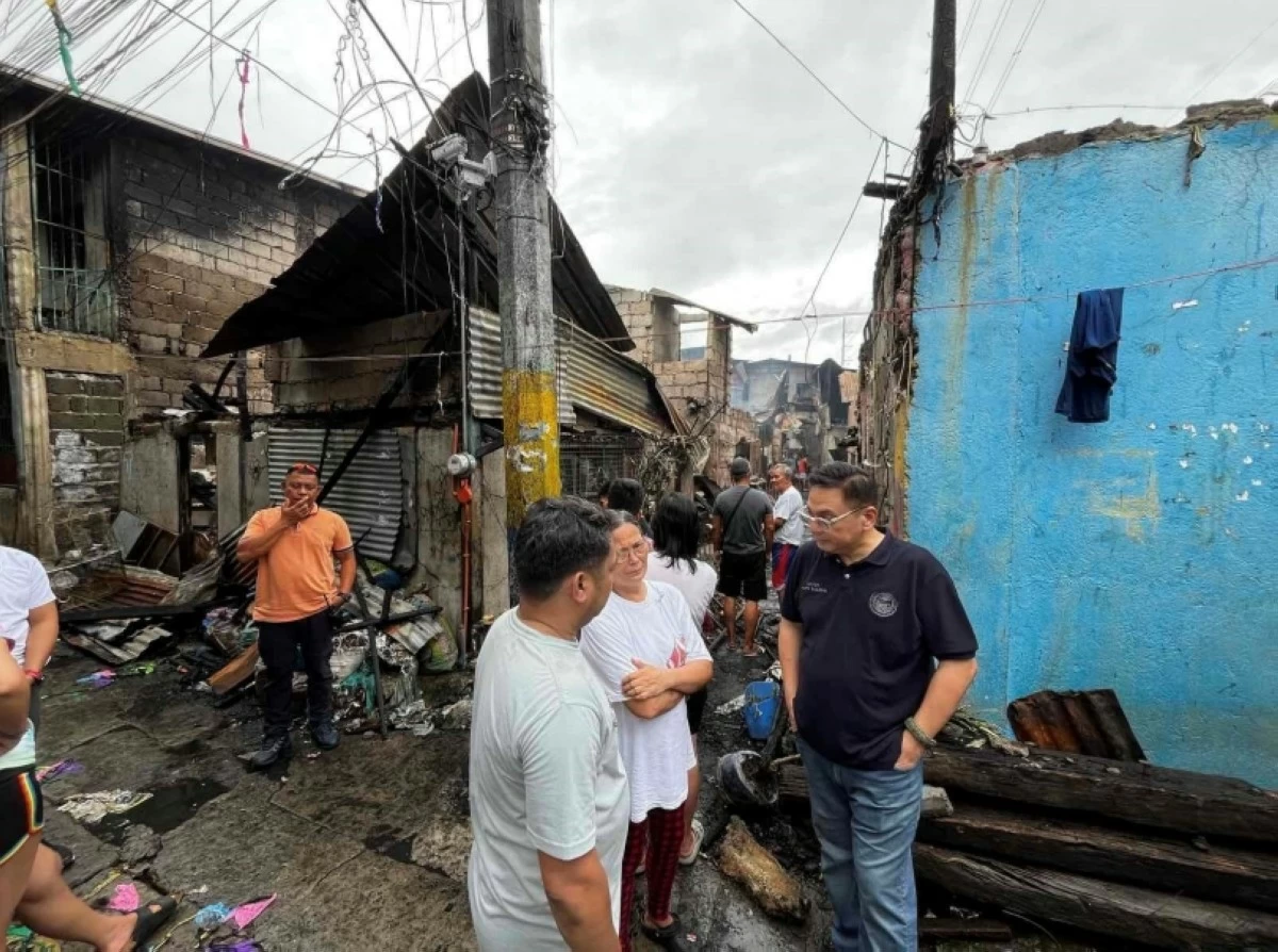Muntinlupa Mayor Ruffy Biazon in Barangay Buli (Photo from the Muntinlupa City government)  