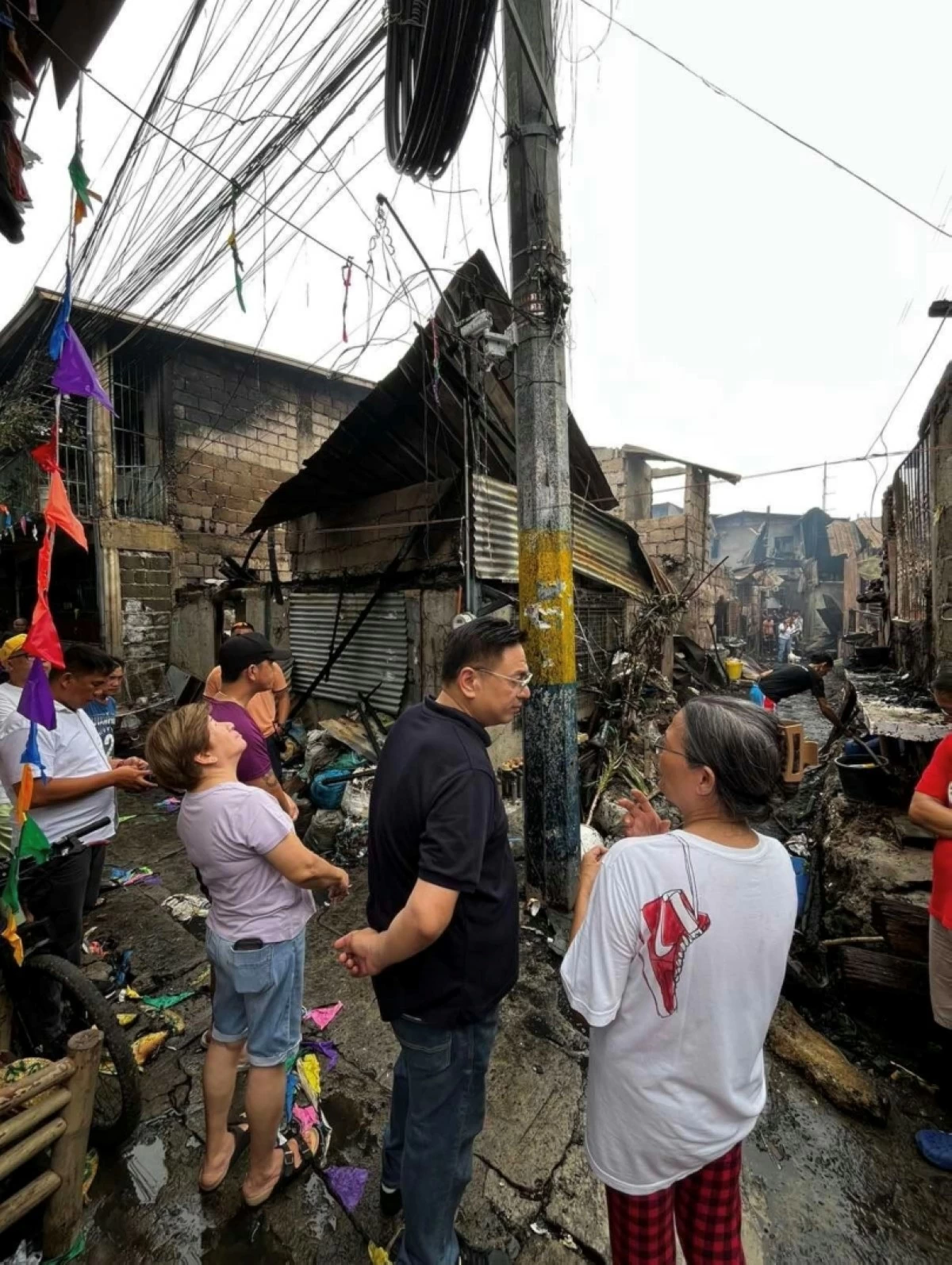 Muntinlupa Mayor Ruffy Biazon in Barangay Buli (Photo from the Muntinlupa City government)  