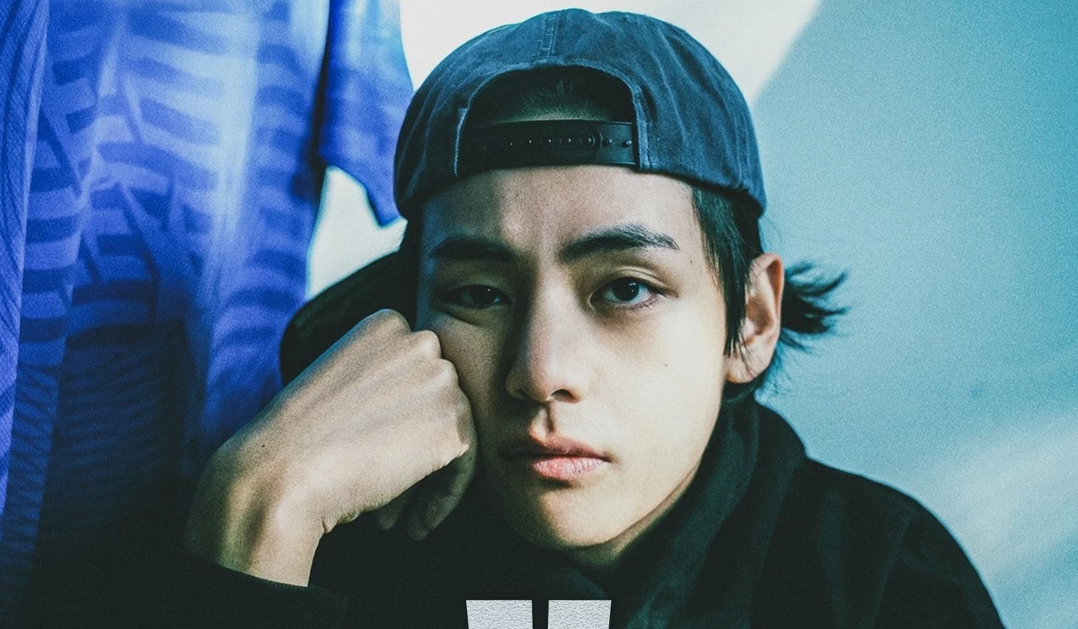 BTS' V (Photo from LA Dodgers' X account) 