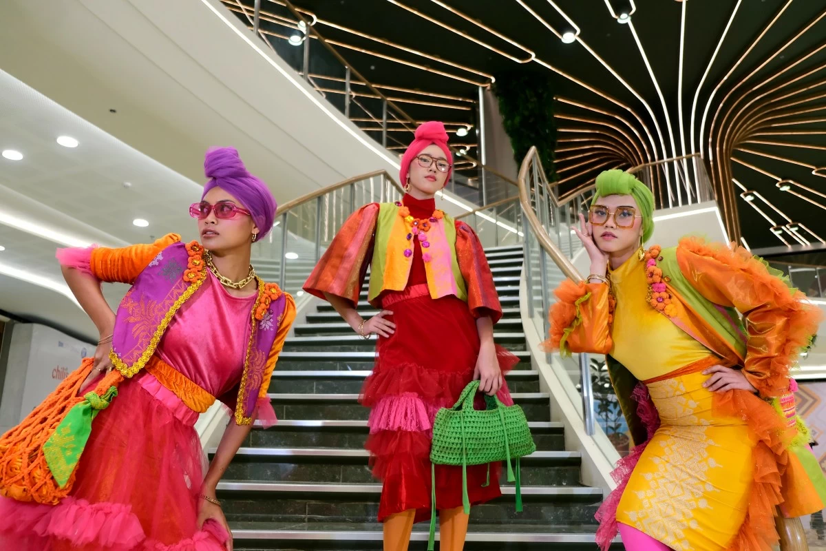 Immerse in the colorful tapestry as the Davao Junior Fashion Designers pay homage to Mindanao's artisanal mastery.