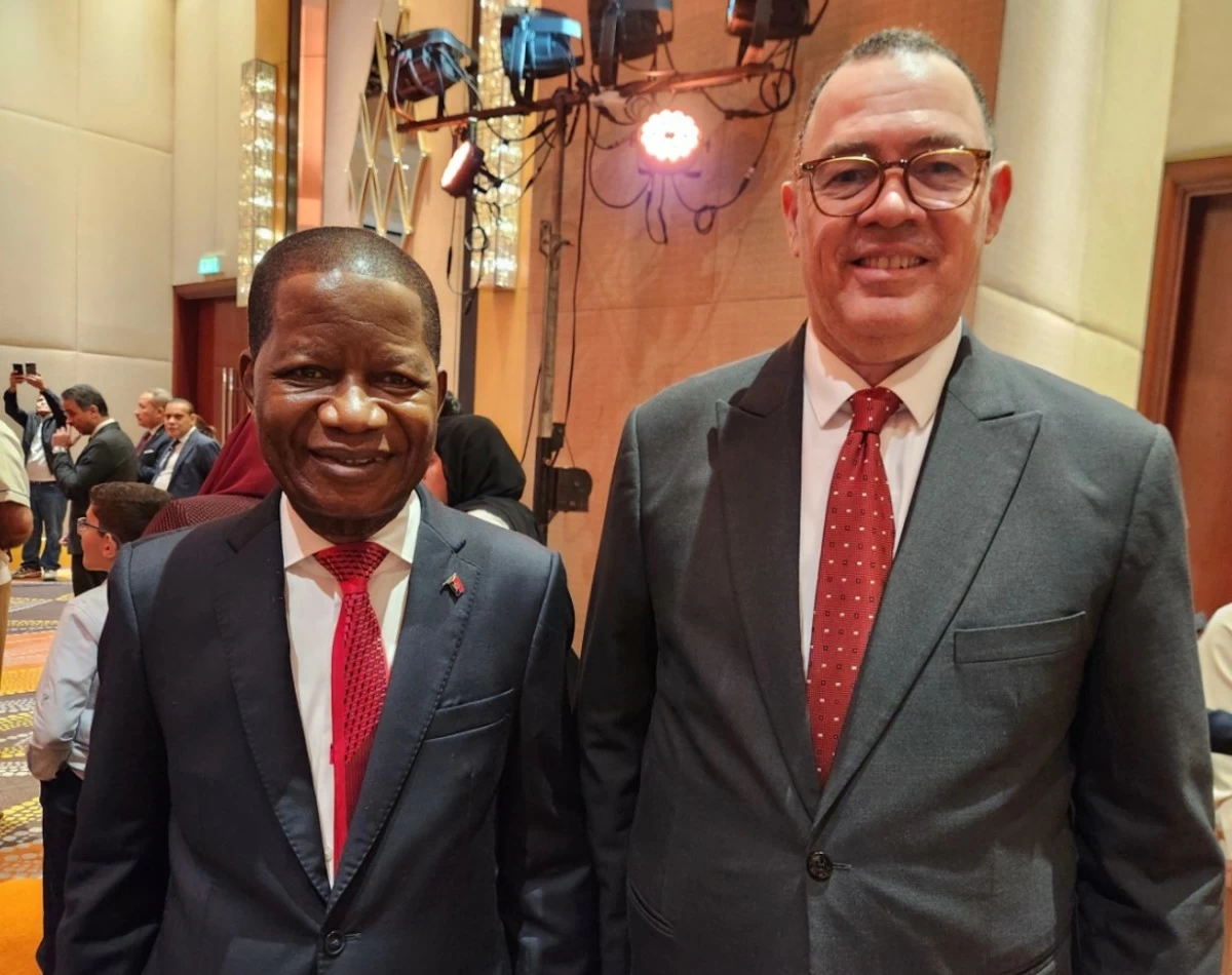 Angola’s Ambassador Daniel Antonio Rosa with Venezuela Ambassador Richard Gregorio Espinoza Lobo