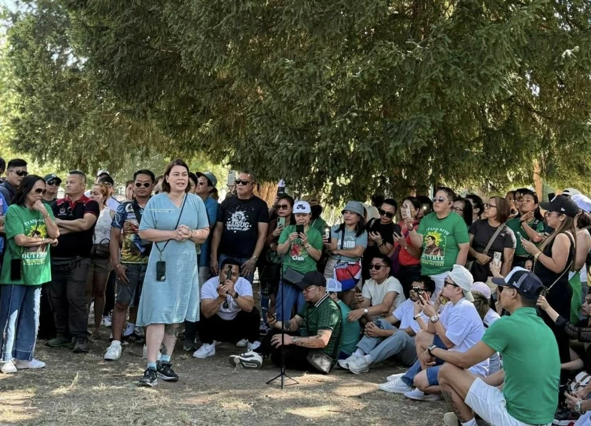 Vice President Sara Duterte speaks before her Filipino supporters in Paris, France on Aug. 18, 2025. (Photo from Leonardo Monteroso Guizzo via Facebook)

