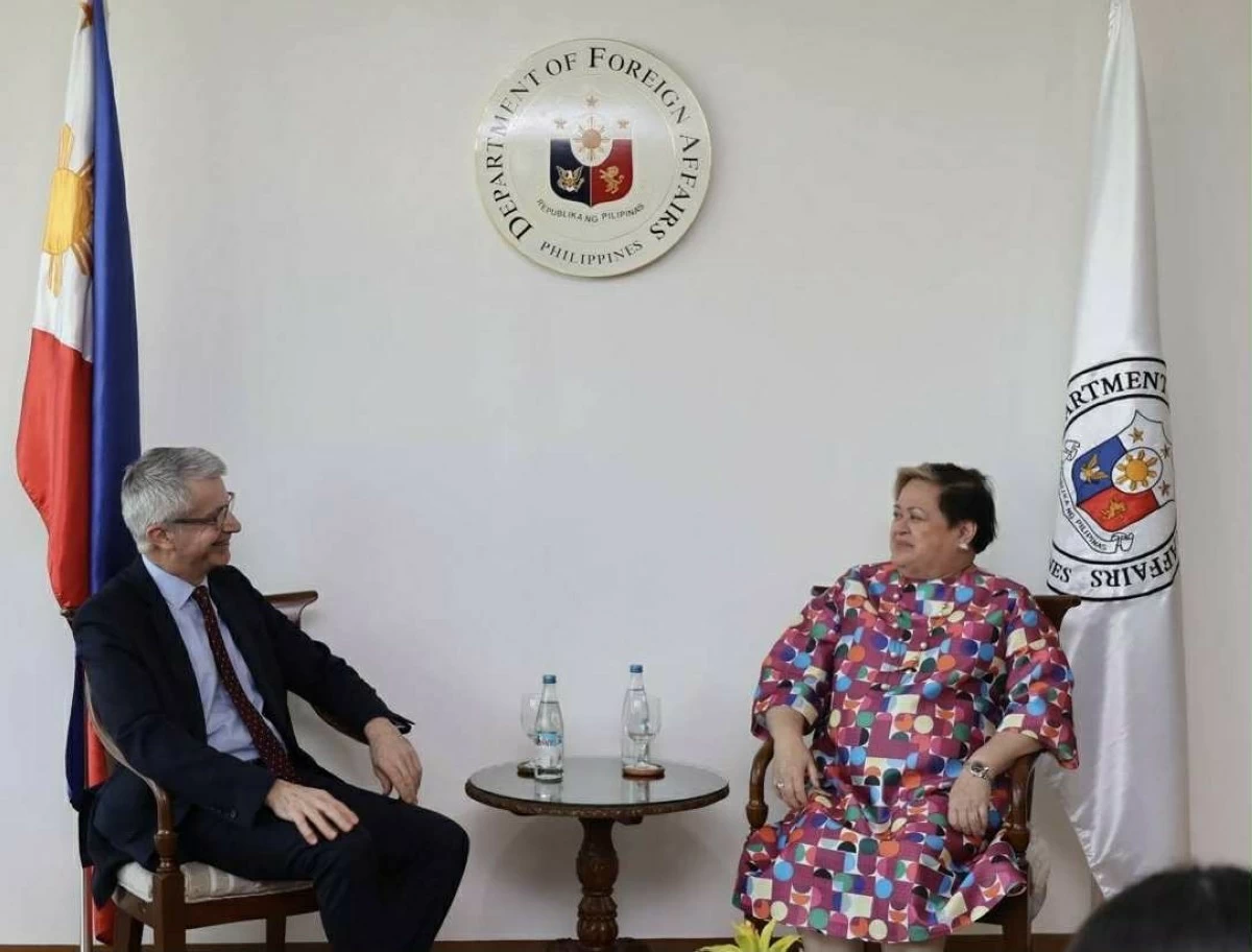 (From left) New Zealand Secretary of Foreign Affairs and Trade Bede Corry and DFA Secretary Ma. Theresa Lazaro (Photo from Sec. Lazaro via X post)