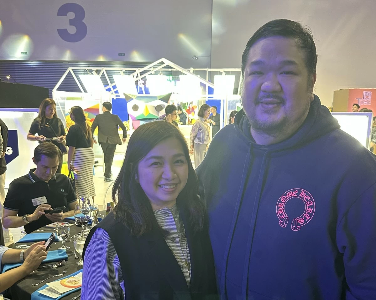 Uratex’s Cherry Wong-Tan and Big Boy Cheng of Secret Fresh