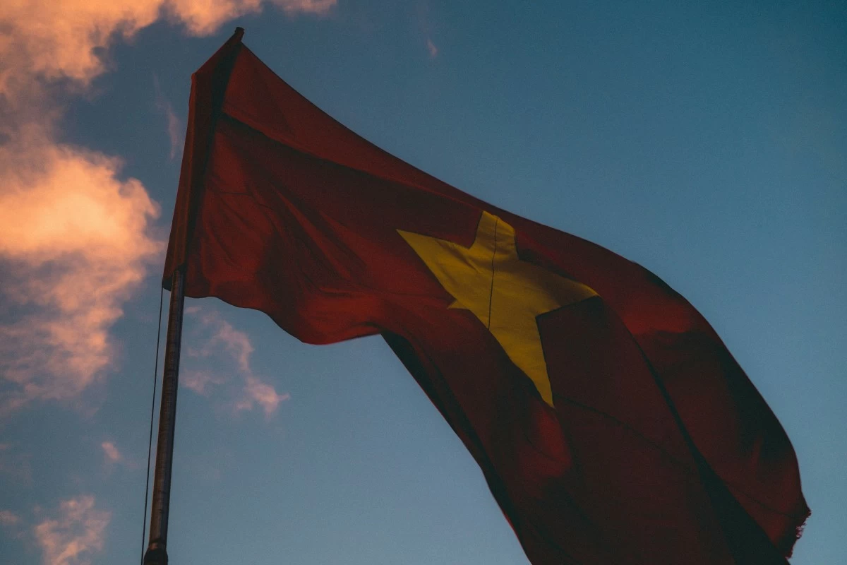 Flag of Vietnam (Unsplash)