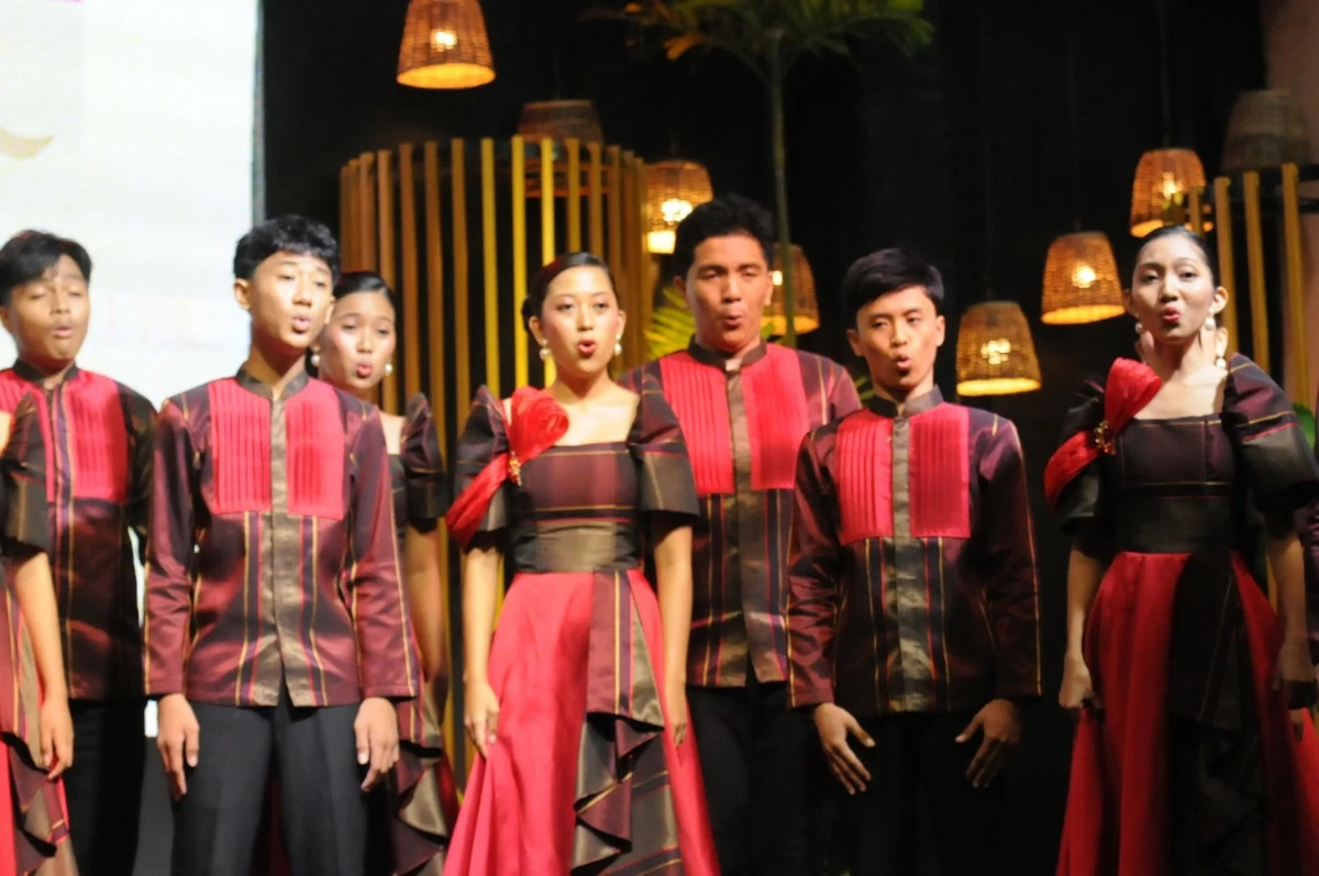 Barcelona NCHS Chorale of Sorsogon City

