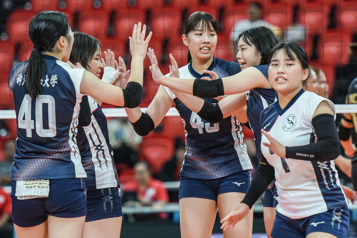 Japan's Kobe Shinwa University notches its first win in the PVL Invitational Conference. (PVL)