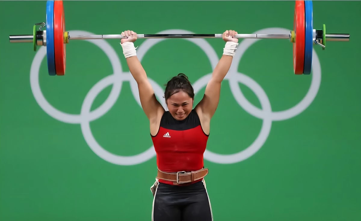 Hidilyn Diaz (Facebook)