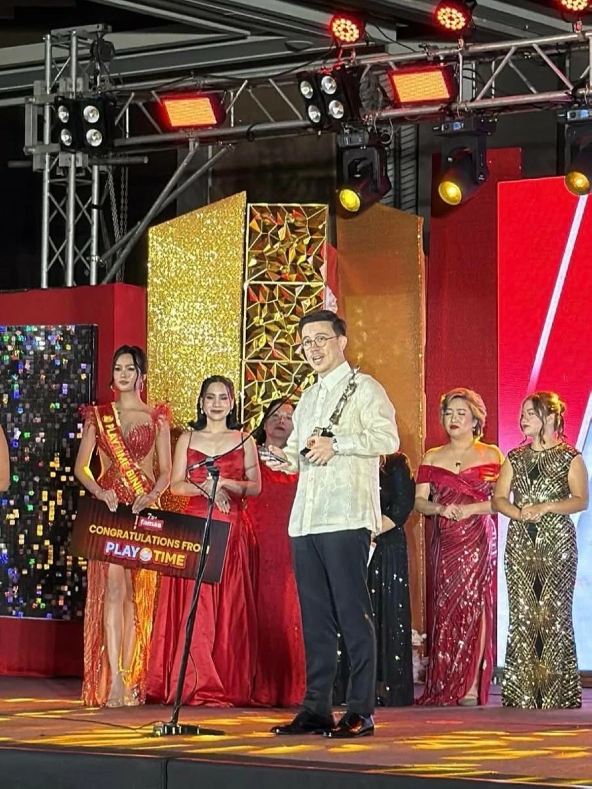 Arjo Atayde thanks soldiers for inspiring Nathan Studios to create 'Topakk'