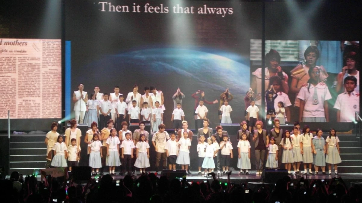 K-pop boy band Beast (now known as Highlight) at the 